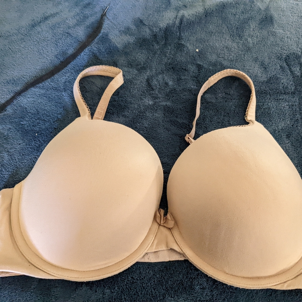 Victoria's Secret Full Coverage Pushup Bra